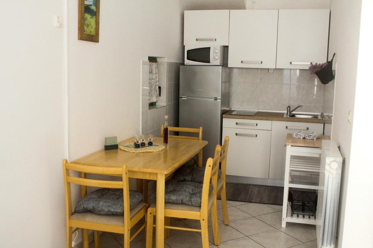 Apartments Marina スベティ・フィリップ・イ・ヤコブ エクステリア 写真
